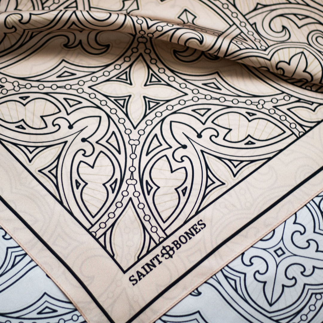 Tracery Motif Beige Scarf