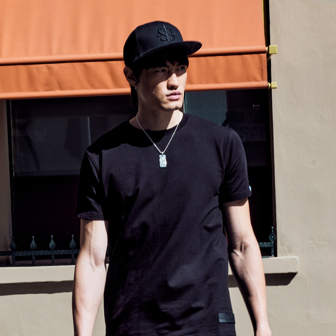 SB Motif Black on Black Snapback