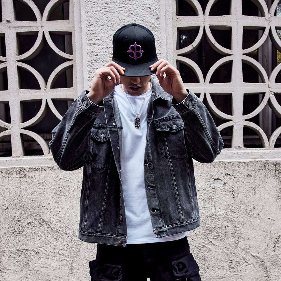 SB Motif Signature Lavender on Black Snapback
