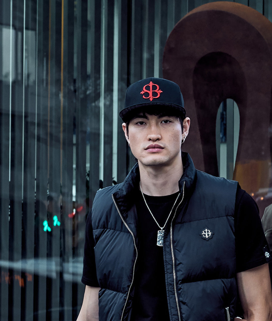 SB Motif Carmine on Black Snapback