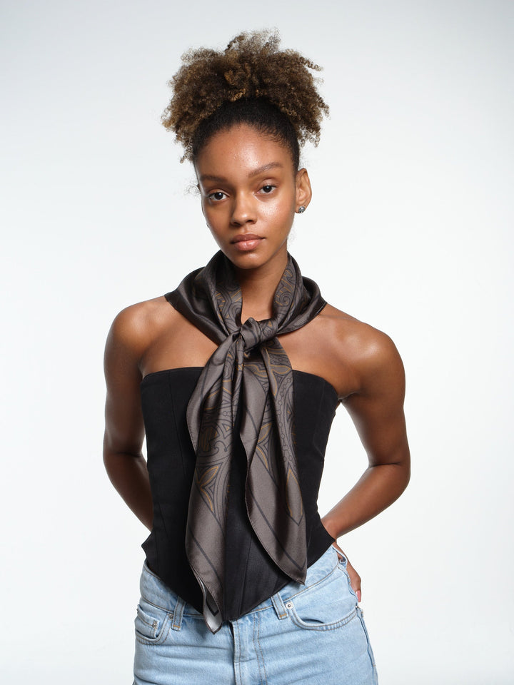 Tracery Motif Cedar Brown Scarf